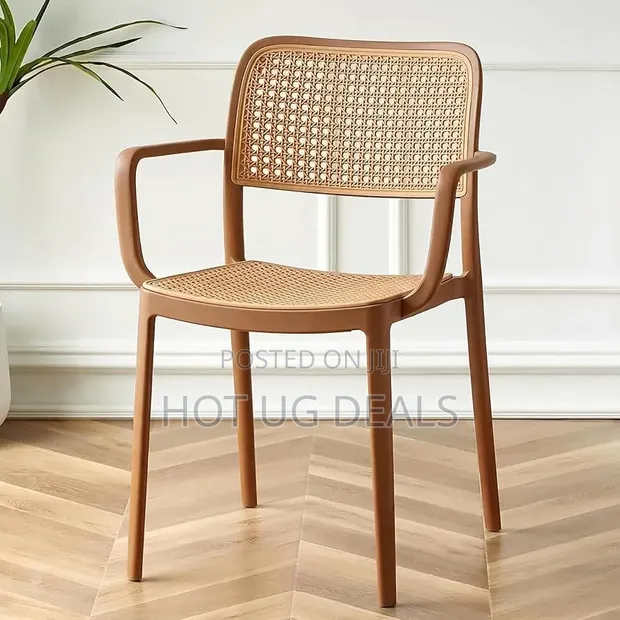 1pc Original Dining Plastic Chair - 1