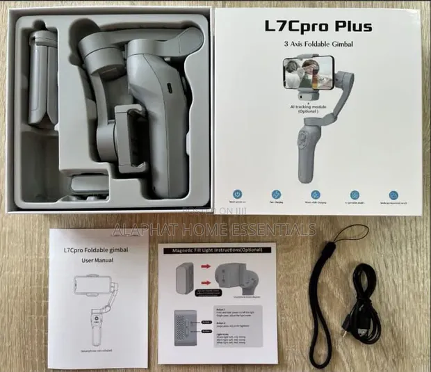 L7Cpro Plus 3 Axis Foldable Gimbal with Magnetic Fill Light - 1