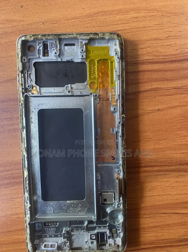 Samsung Galaxy S7 Screen Replacement - 1