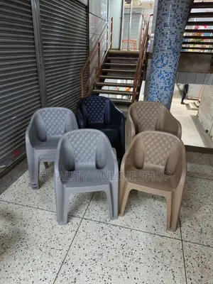 Mid Sofa Plastic Chairs