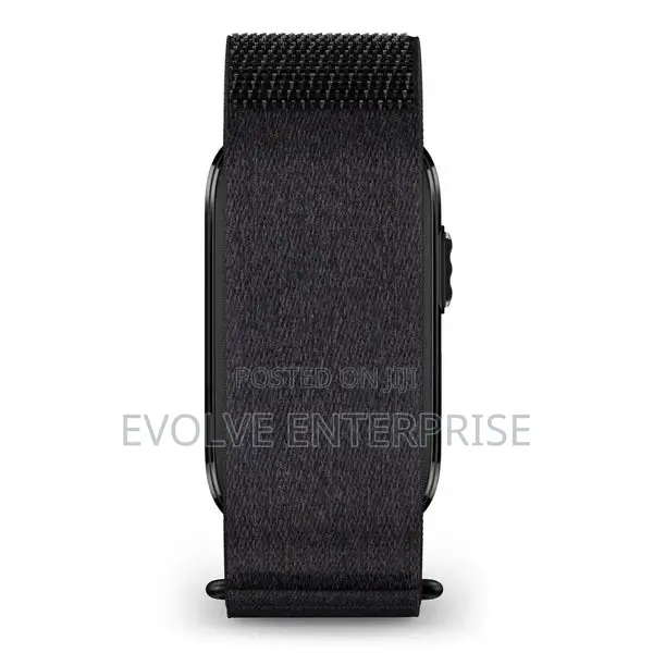 Garmin CIRQATM Smart Band - 1