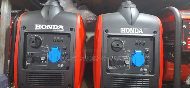 Honda Silent Inverter Generator 3.5kW - 1
