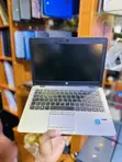 HP EliteBook 820 G2 Laptop - 1