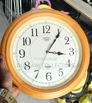 Japanese Casio Traddy IQ-121 Analog Wall Clock