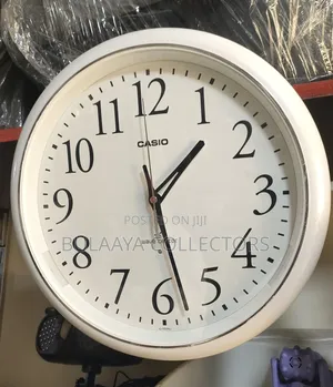 Casio IQ-1050NJ-7JF Radio-Controlled Analog Wall Clock
