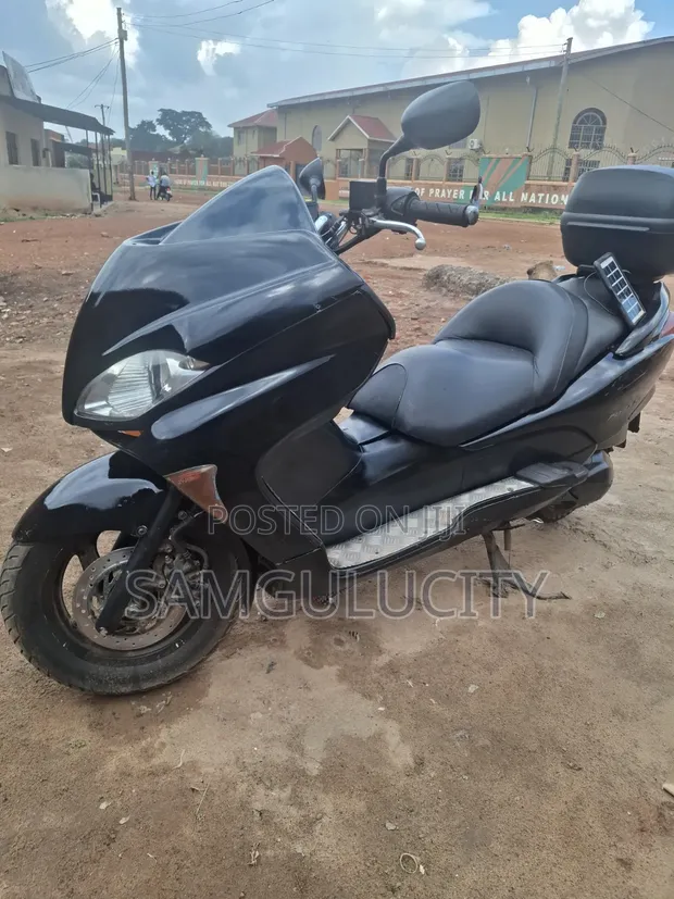 Honda Forza 2016 Scooter - 1