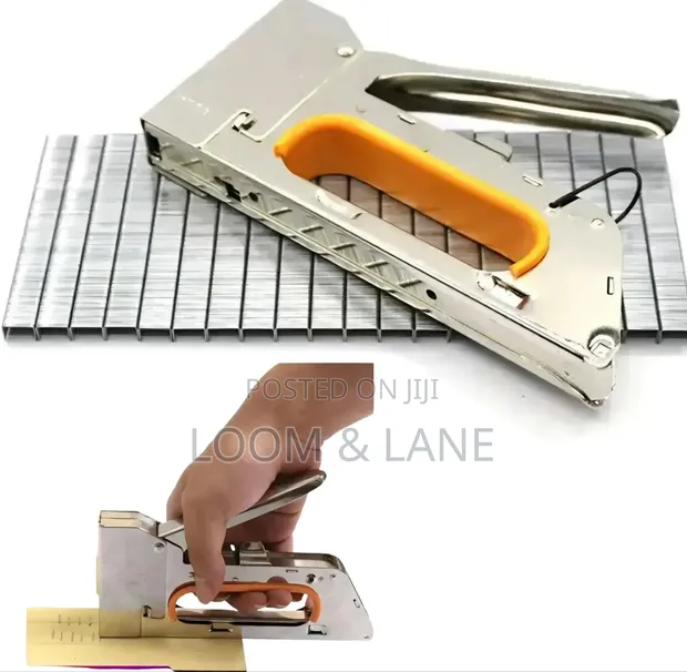 Heavy-Duty Manual Staple Gun Tacker - 1