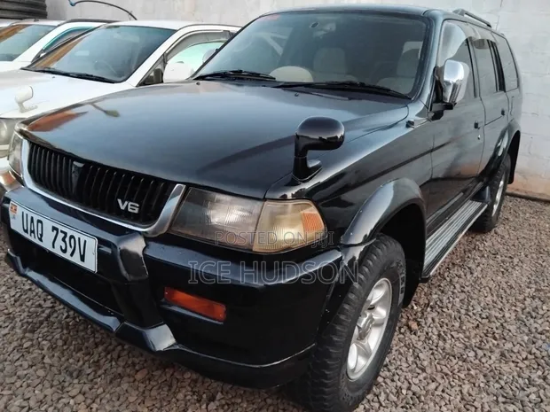 Mitsubishi Challenger 2008 Black - 1