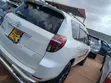 Toyota Vanguard 2011 White - 4