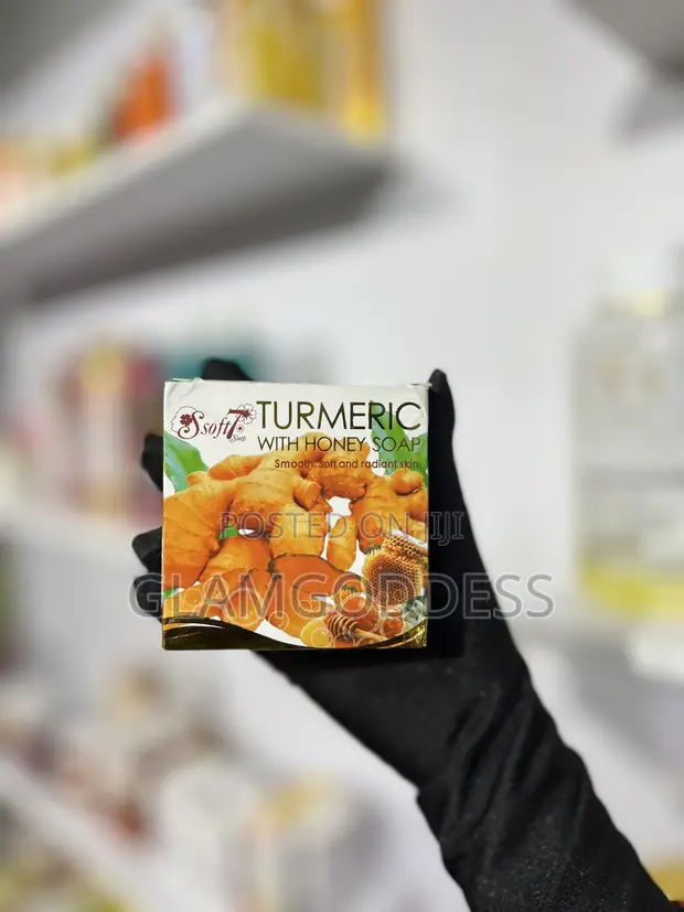 Soft7 Turmeric With Honey Brightening Soap - 1