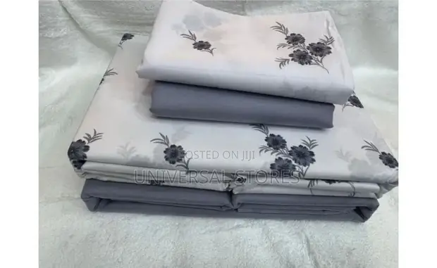 Bedsheet Set with 2 Pillowcases - 1