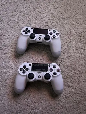 Sony PlayStation 4 Slim, 500GB, 10 Games, 2 Controllers