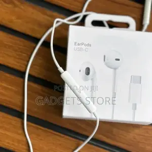 Apple USB-C Wired Handsfree Earphones