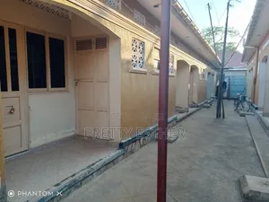 1 Bedroom House for Sale in Bulenga