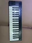 iRig-Keys 37 MIDI Keyboard Controller - 1