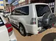 Mitsubishi Pajero 2014 White - 2