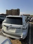 Toyota Land Cruiser Prado 4.0 Petrol TX 2017 - 1