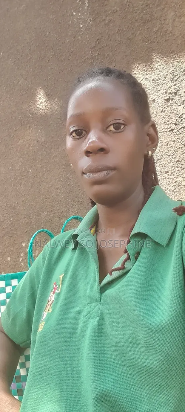 B. Com Graduate Seeking Job - Sales & Bookkeeping - 1