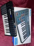 Alesis VI25 25-Key MIDI Keyboard - 1