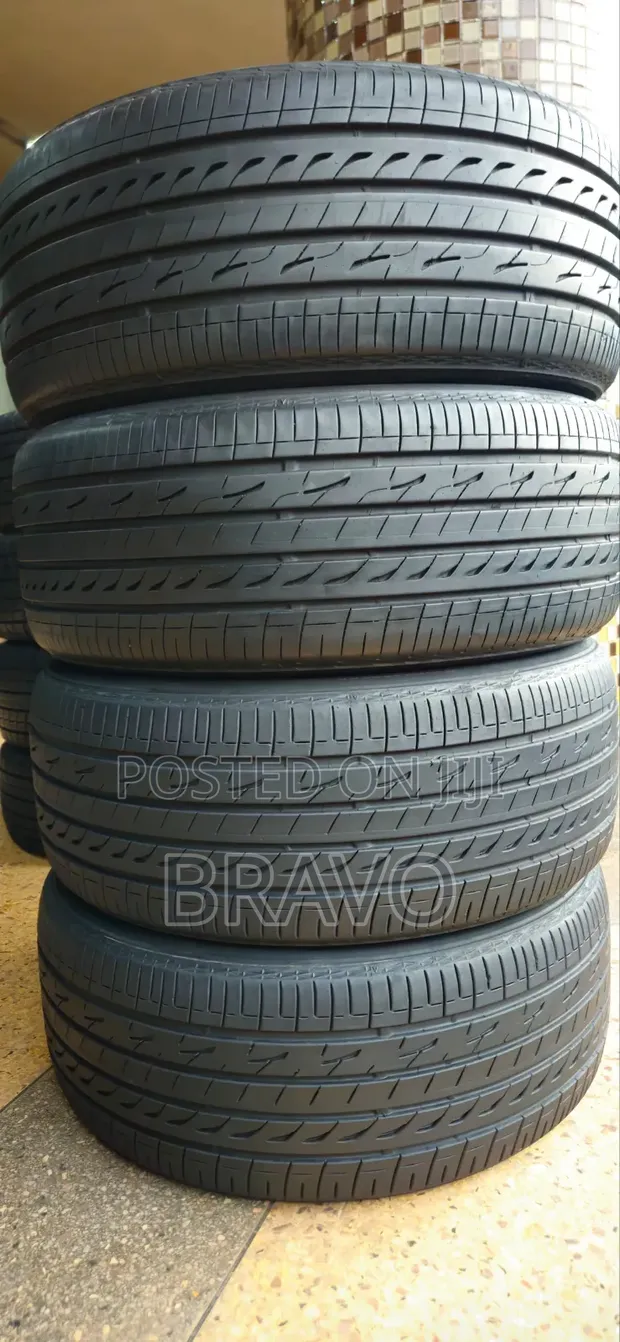 225/40R18 Bridgestone Tires for Golf, Benz - 1