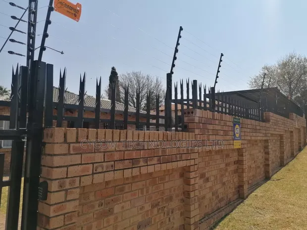 Electric Fence Installation Service - 1