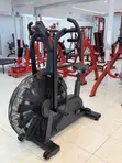 Life Fitness Air Bike - 3