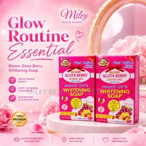 Bloom Gluta Berry Whitening Soap