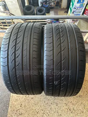 275/40R19 Japan Used Tires - Good Condition