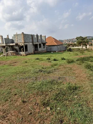 Kira Nsasa 100x100 Plot for Sale