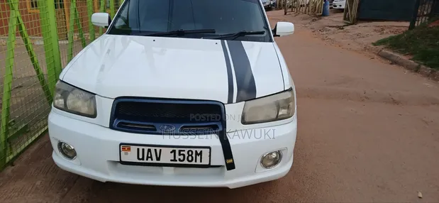 Subaru Forester 2006 White - 1