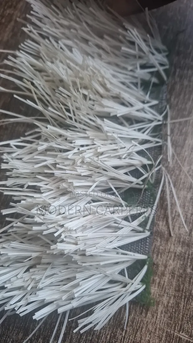 Refill White Grass Artificial Turf - 1