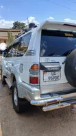 Toyota Land Cruiser Prado 2002 White - 1