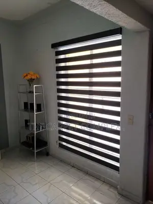Modern Blind Curtains - 150k Per Square Meter