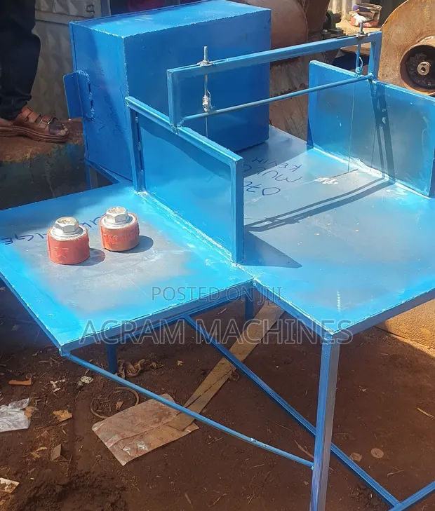 Soap Table Cutter with Moulds and Stamps - 1