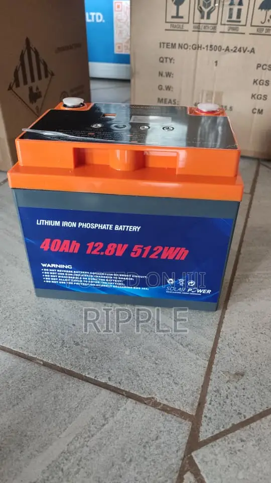 40Ah 12.8V LiFePO4 Solar Battery 512Wh with USB & DC Output - 1