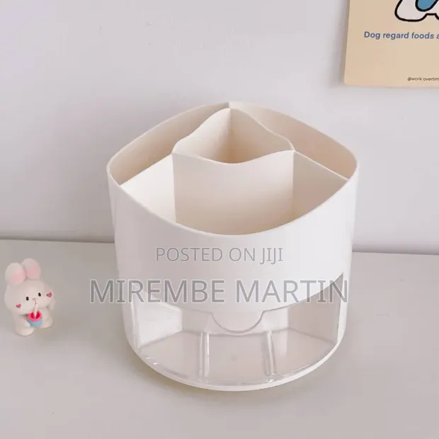 Cosmetics Storage Rack - Desktop Organizer with 5 Spaces - 1