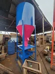 Animal Feed Mixer with Crusher - 2