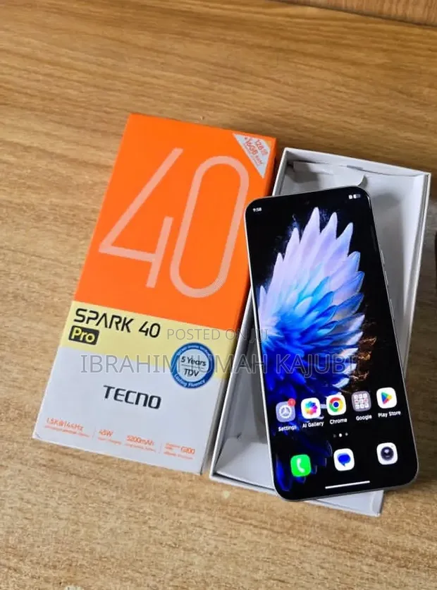 New Tecno Spark 40 Pro 256GB Blue - 1