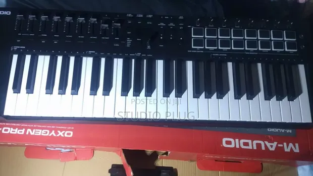 M-Audio Oxygen Pro 49 MIDI Controller - 1
