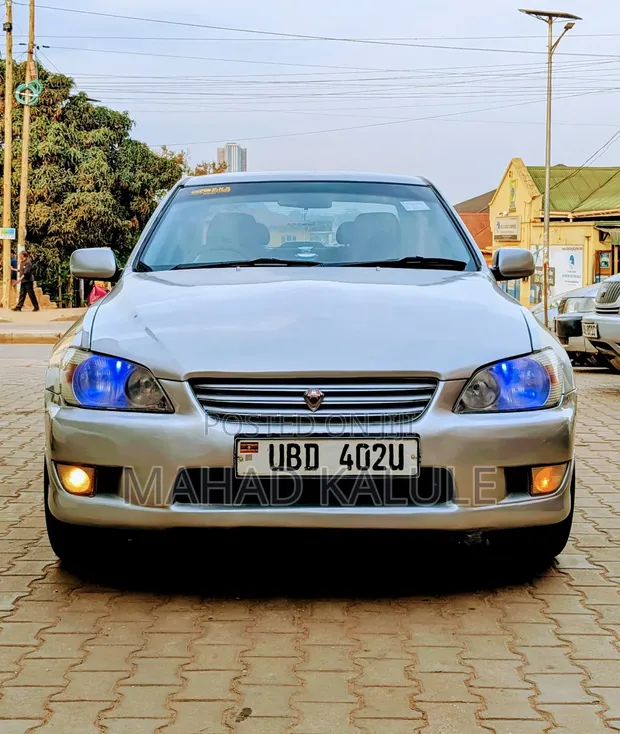 Toyota Altezza 2006 Silver - 1