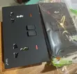 Double Sockets - Black Valtric - 2