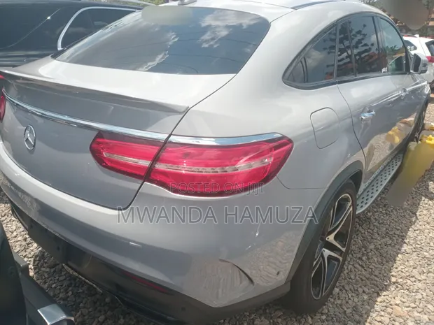 Mercedes-Benz GLE-Class 2018 Gray - 1