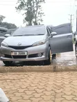 Toyota Wish 2011 Gray - 2