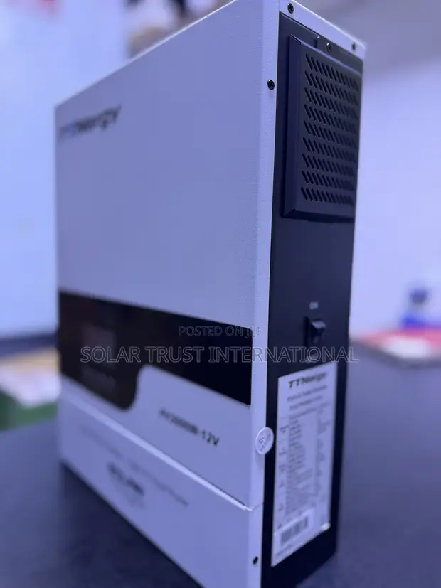 2.5kVA/2500W Solar Hybrid Inverter - 1
