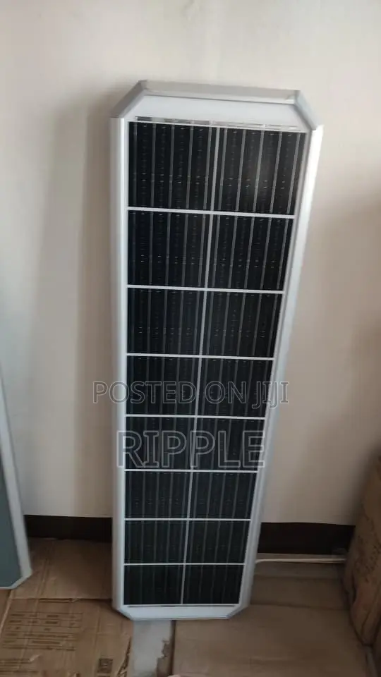 12-Eye All-in-One Solar Street Light with Built-in Panel - 1