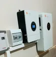 5kWh 48V Lithium Battery & 6kVA Hybrid Inverter - 1