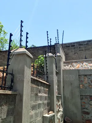 Electric Fence Installation - Frank Systems Ltd