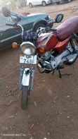 Bajaj Boxer 100 2023 Red - 4