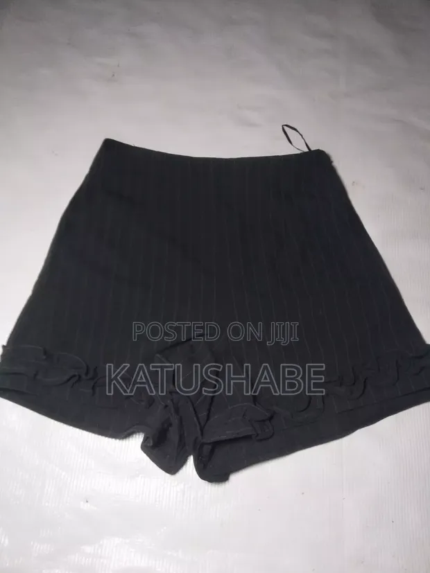 Urban Revivo Women's Black Shorts - 1