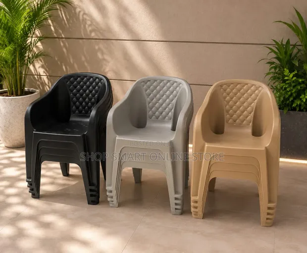 Brand New Plastic Chairs for Bars, Gardens, Hotels - 1